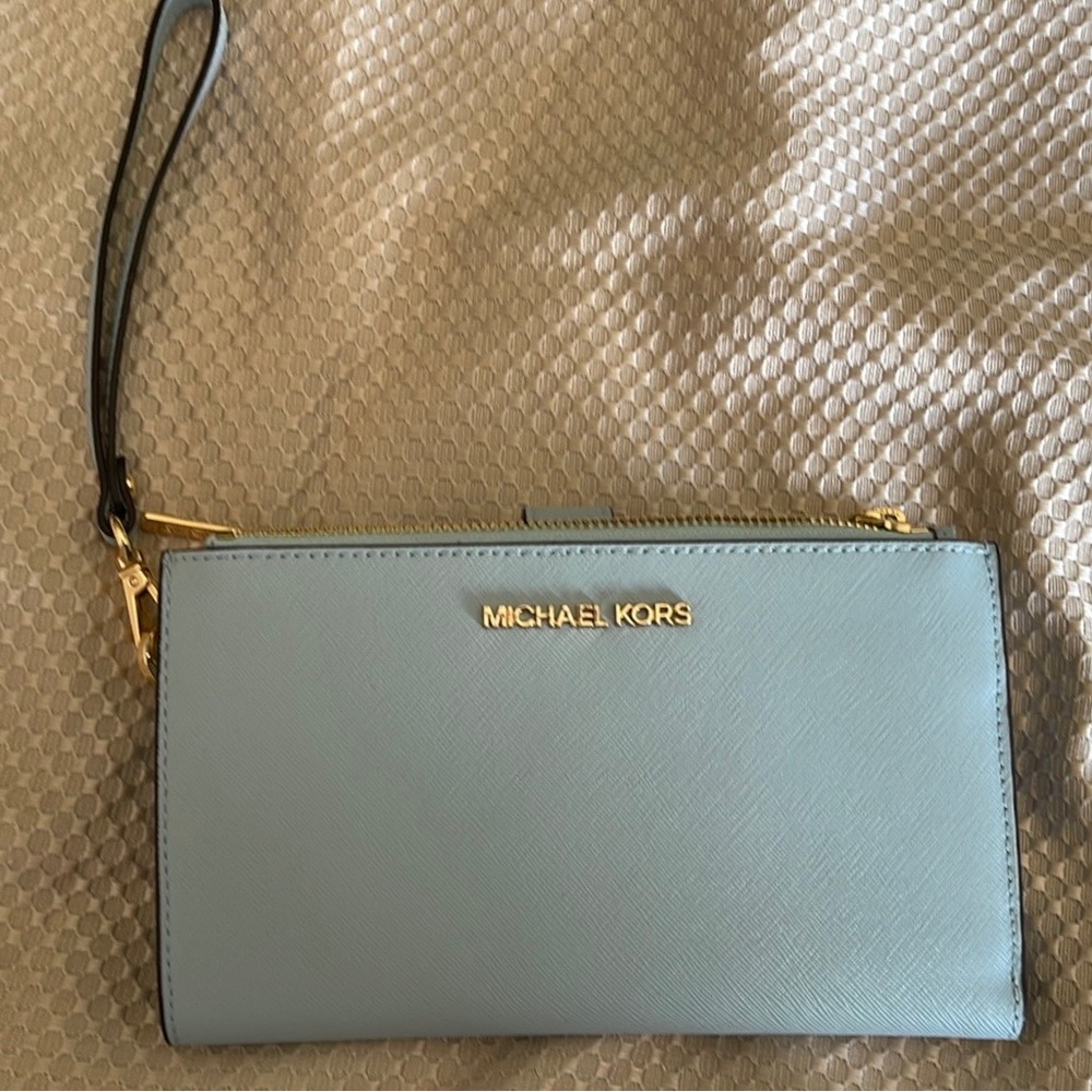 Michael Michael Kors double zip wristlet